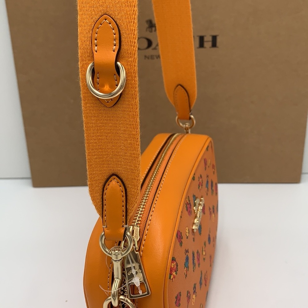 COACH Mini Jamie Camera Bag With Mini Vintage Rose Print
Im/Light Orange NWT - Picture 11 of 16